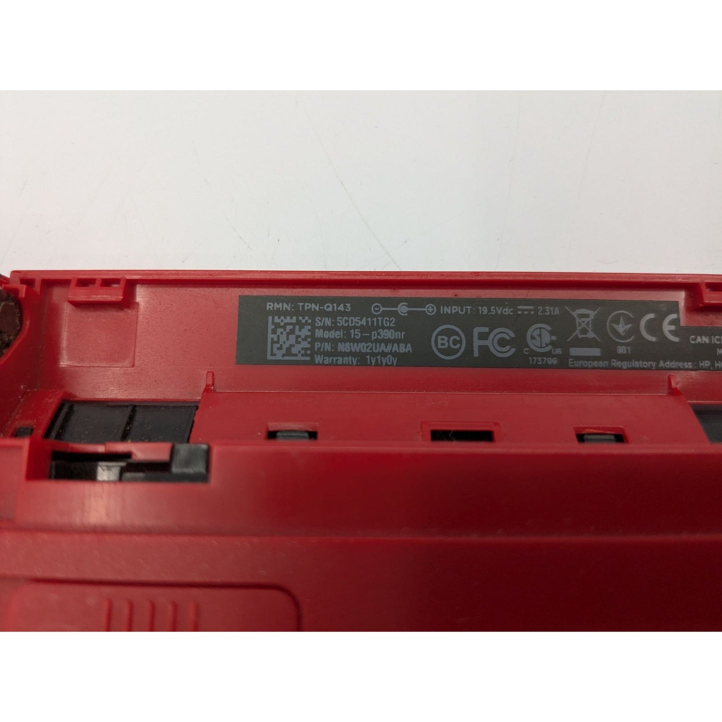 HP Beats Special Edition 15-P390NR 15.6" Screen AMD A10-7300 8GB RAM 1.90GHz