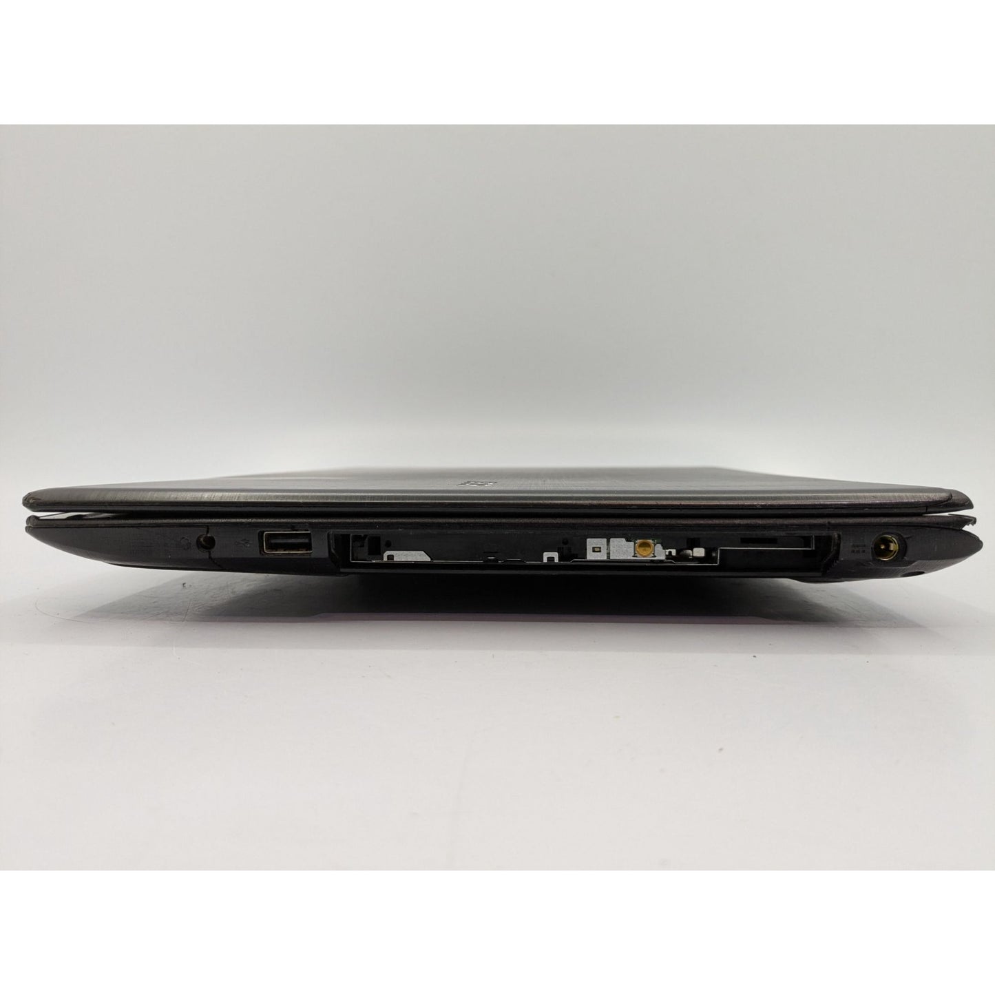 Acer Aspire E15 E5-575G-55NW 15.6" Display Intel Core i5-7200U 2.50GHz Laptop