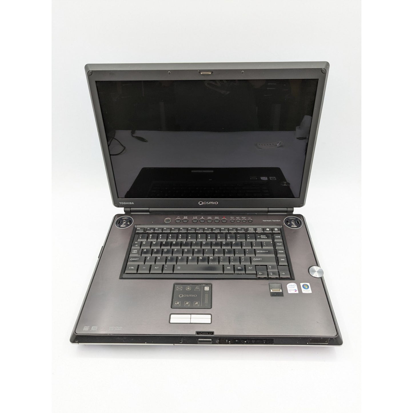 Toshiba Qosmio G30 17" Screen Intel Core 2 Duo T7200 2.00 GHz 2 GB RAM Laptop