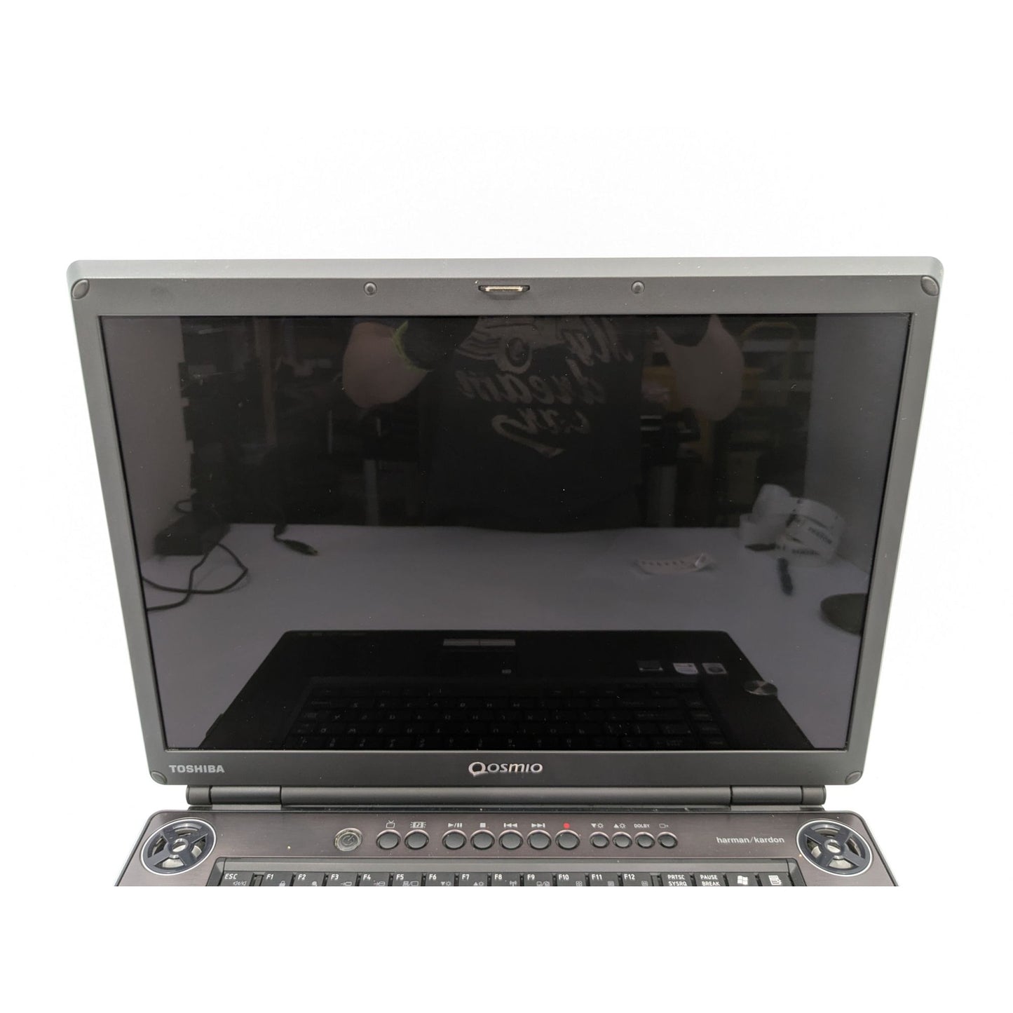 Toshiba Qosmio G30 17" Screen Intel Core 2 Duo T7200 2.00 GHz 2 GB RAM Laptop