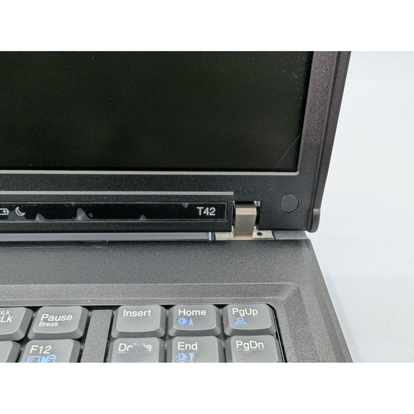 IBM ThinkPad T42 Intel Pentium M 1.70GHz Processor 15" 512MB RAM Black Laptop