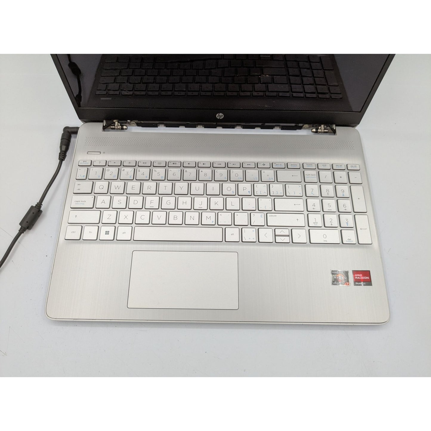 HP 15-EF3003CA 15.6" Display AMD Ryzen 7 5825U Silver Laptop 2.00 GHz Processor