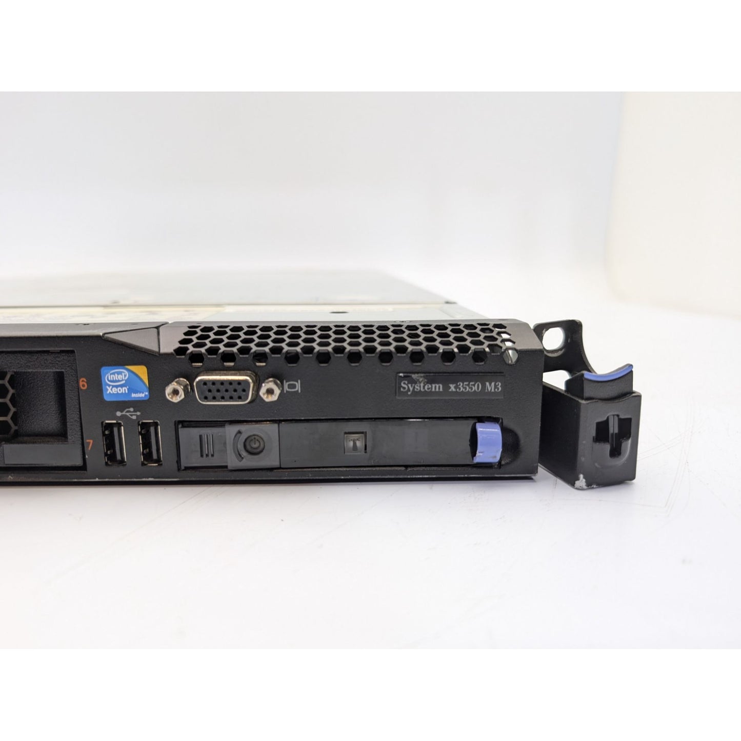 IBM System X3550 M3 Intel Xeon E5620 2.40 GHz 8GB RAM 1U Rack-Mountable Server