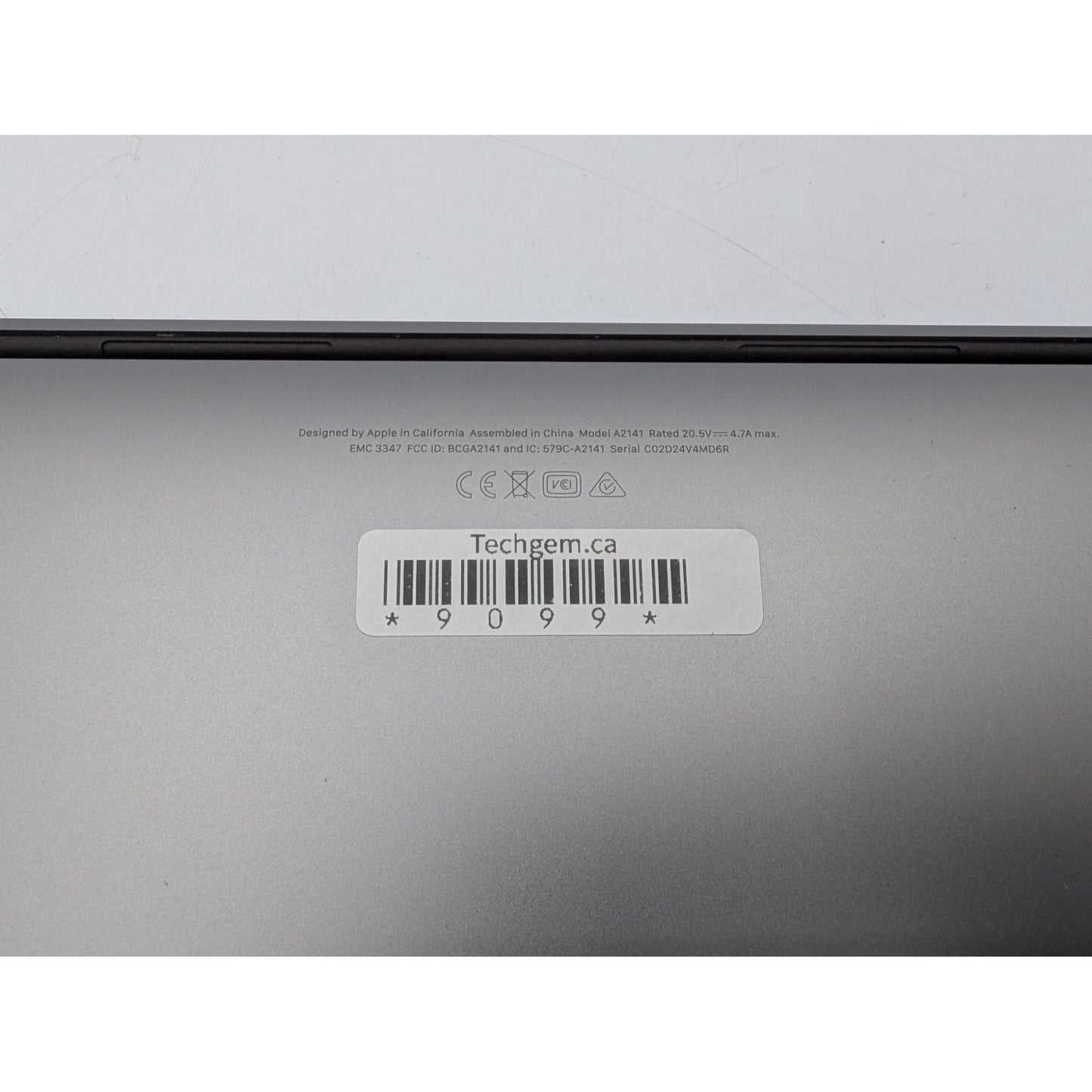 2019 Apple MacBook Pro A2141 16" Intel Core i7-9750H 2.6GHz 32GB RAM 512GB SSD