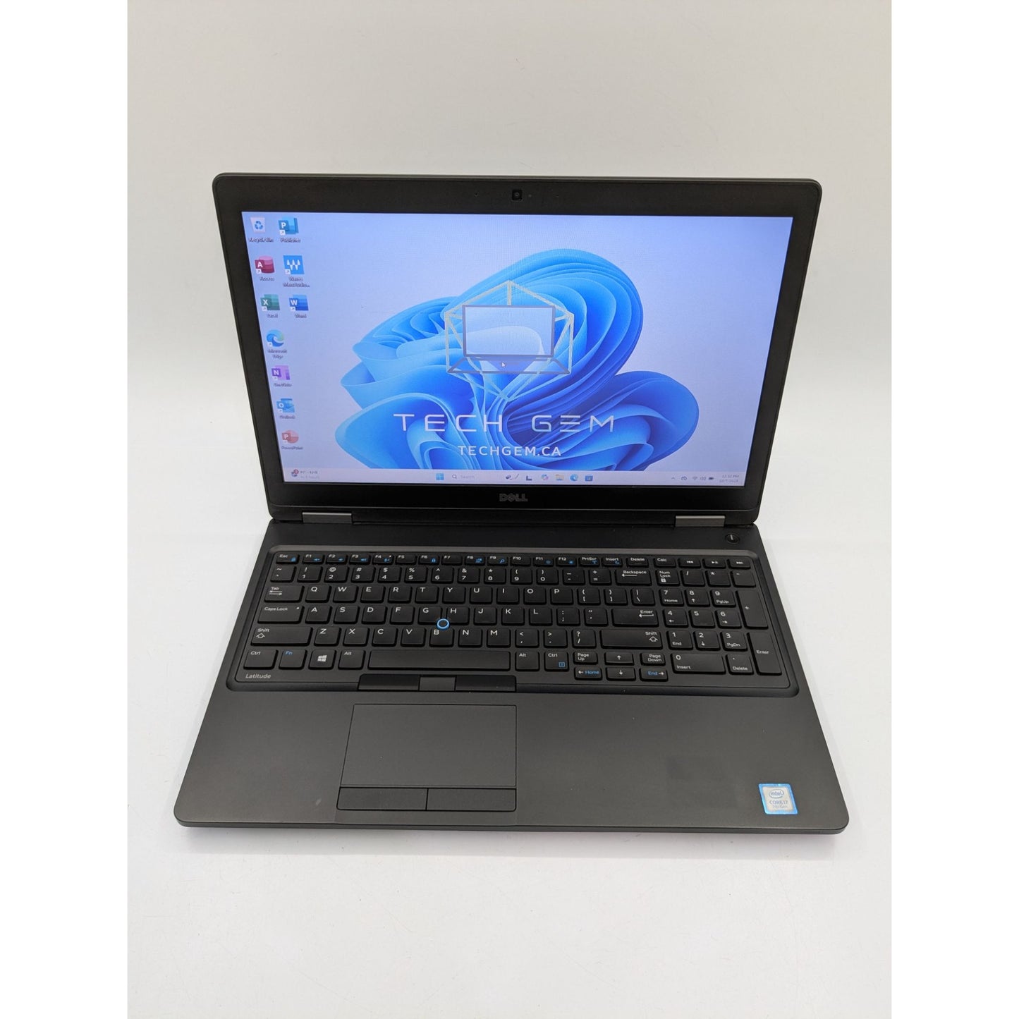 Dell Latitude 5580 15.6" Intel Core i7-7820HQ 8GB RAM 256GB SSD Windows 11 Pro