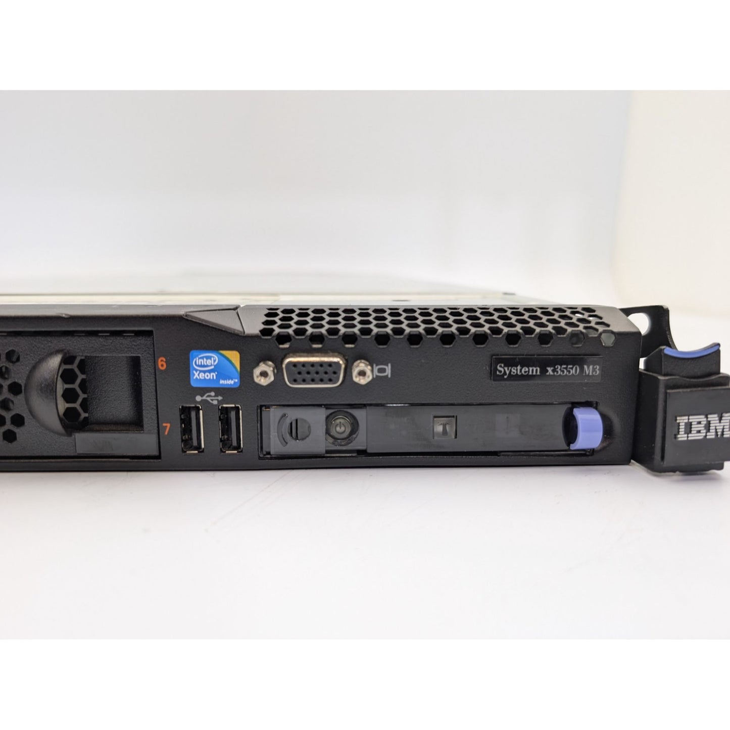 IBM System x3550 M3 Dual USB 2.0 Ports 1U Rack-Mountable Server - Black