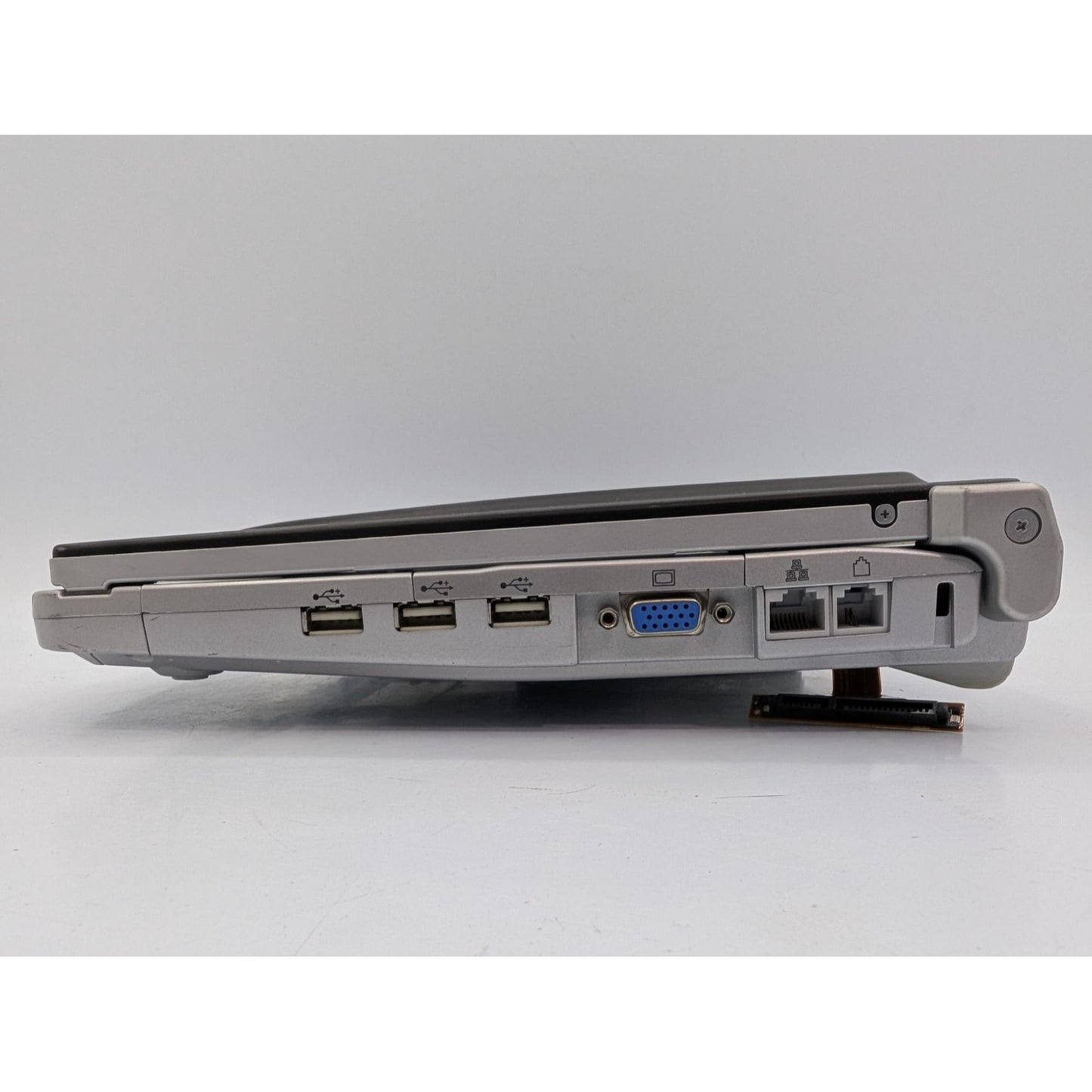 Panasonic Toughbook CF-F8 14" Display Intel Core 2 Duo P9400 2.40GHz 3GB RAM