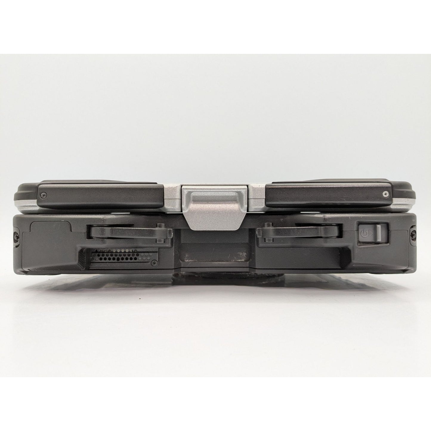 Panasonic Toughbook CF-31 Intel Core i5-520M 2.40GHz 4GB RAM 13.1" Screen Laptop