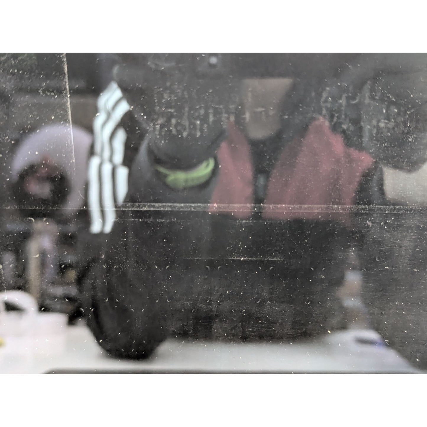 2020 Apple MacBook Pro A2251 13" Intel i7 1068NG7 32GB RAM 512GB SSD macOS Tahoe