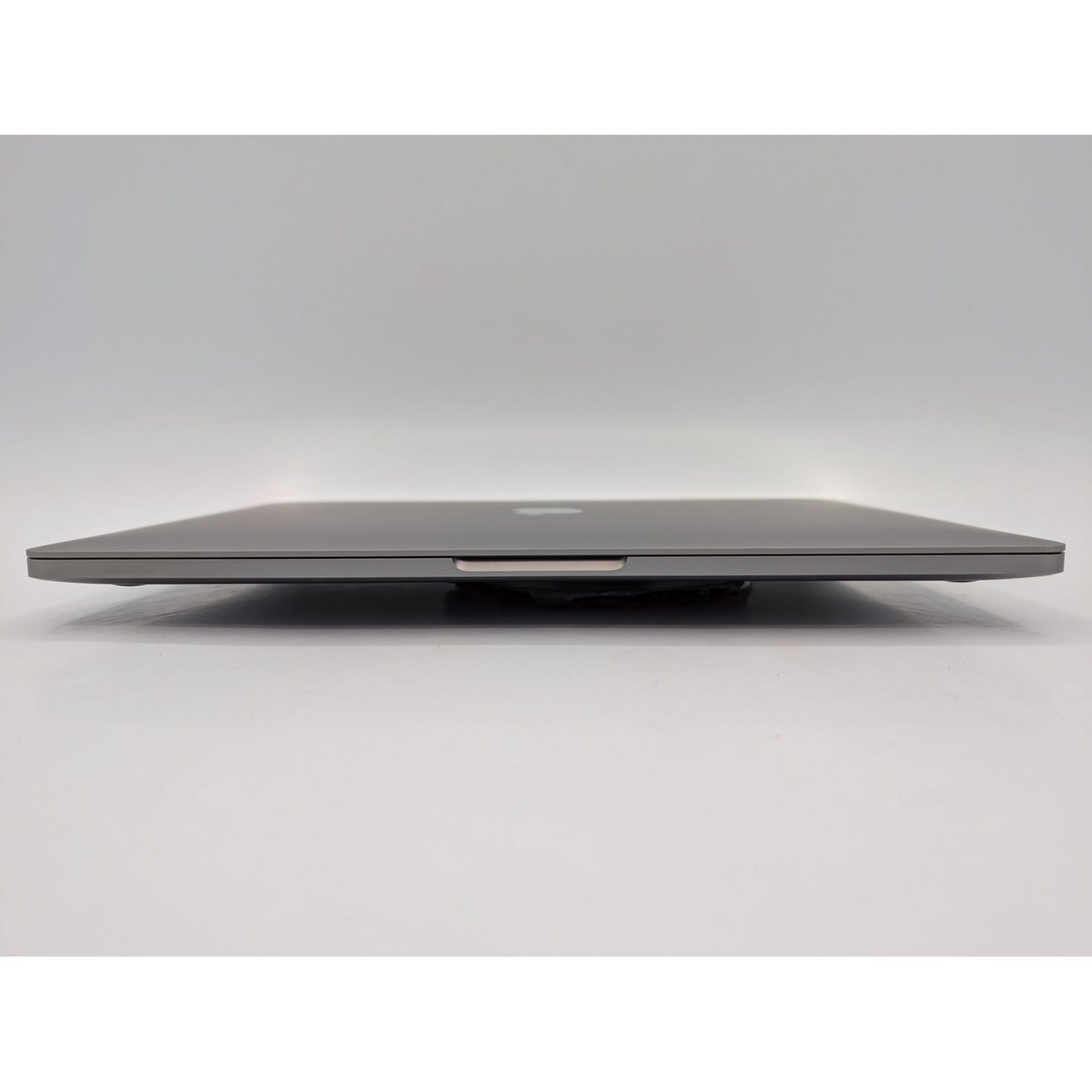 2020 Apple MacBook Pro A2251 13" Intel Core i7-1068NG7 2.3GHz 32GB RAM 512GB SSD