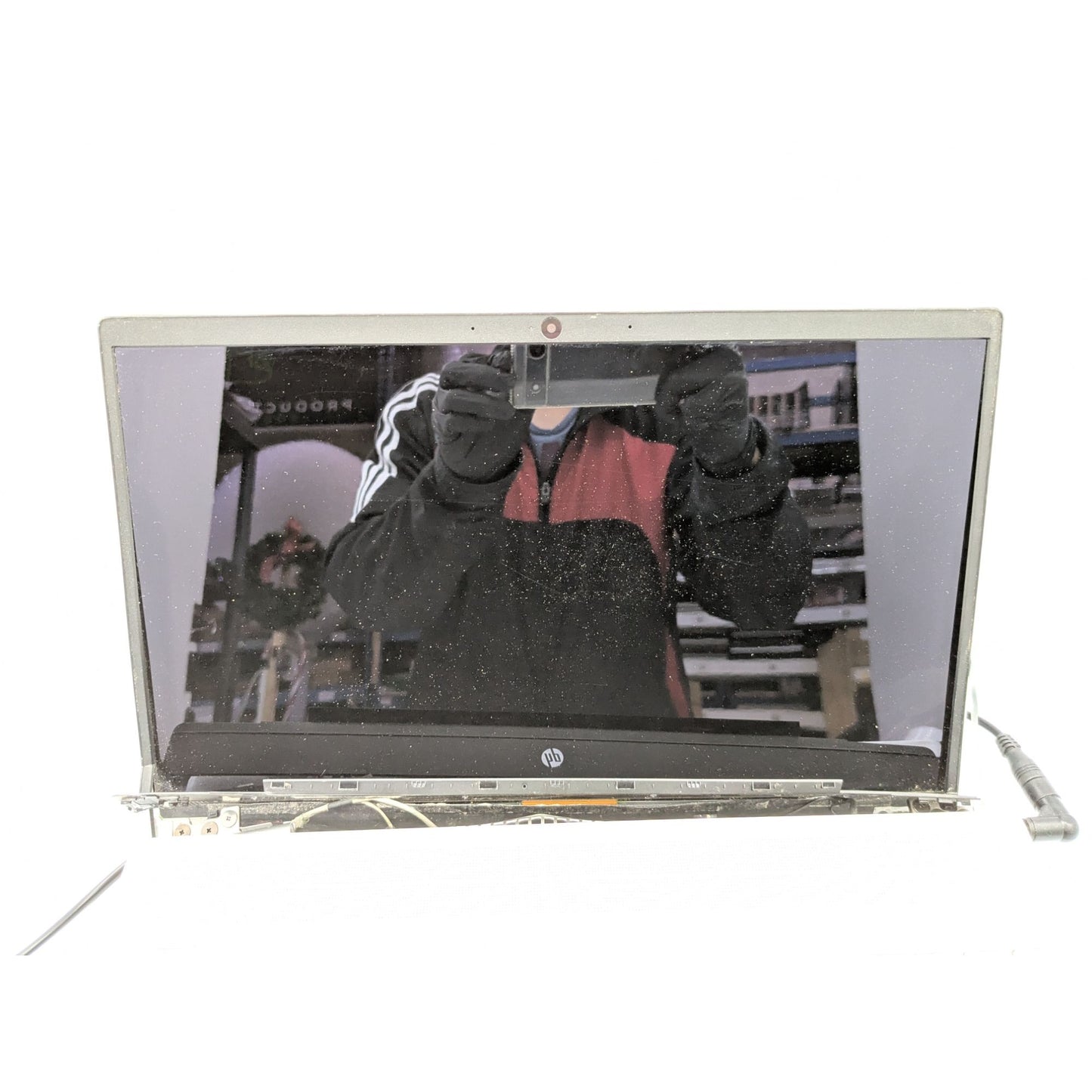 HP Pavilion 15-CS2079nr 15.6" Display Intel Core i5-8265U 1.60 GHz Silver Laptop