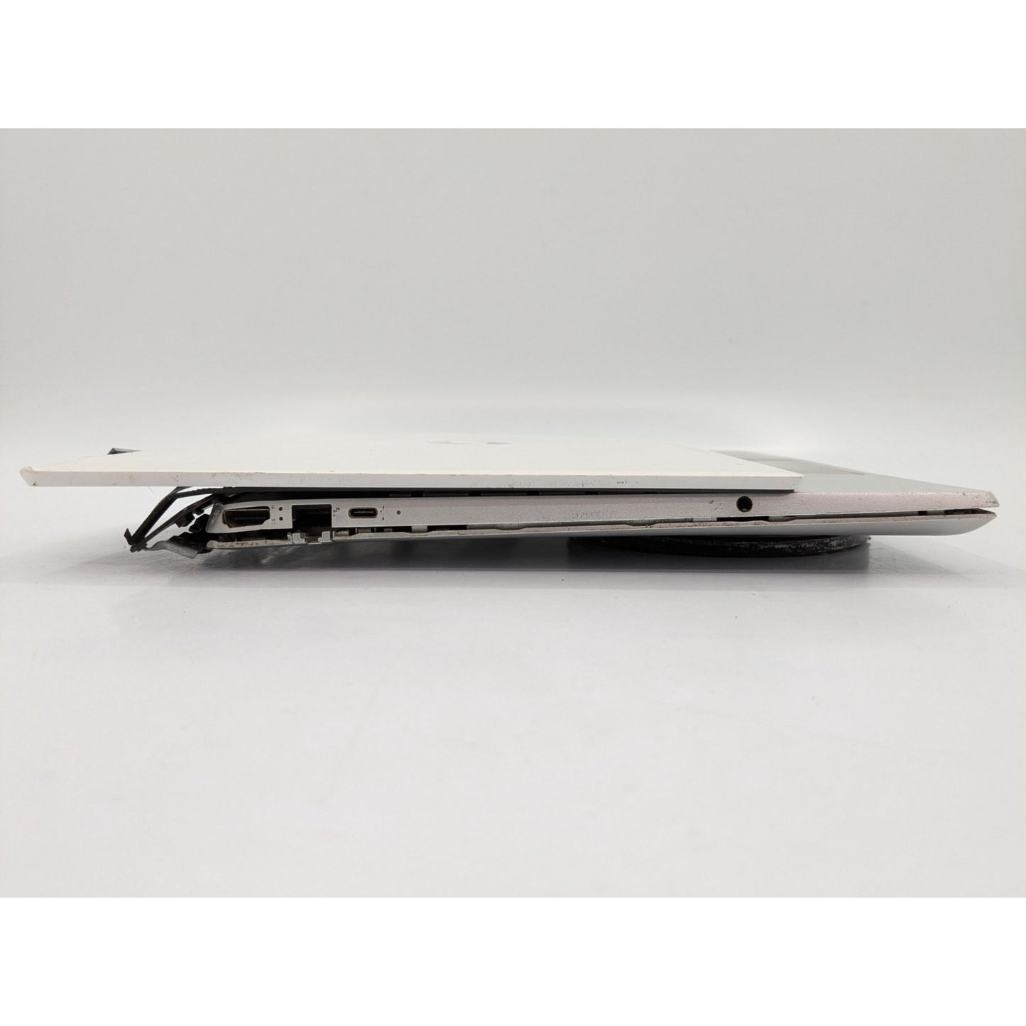 HP Pavilion 15-CS2079nr 15.6" Display Intel Core i5-8265U 1.60 GHz Silver Laptop