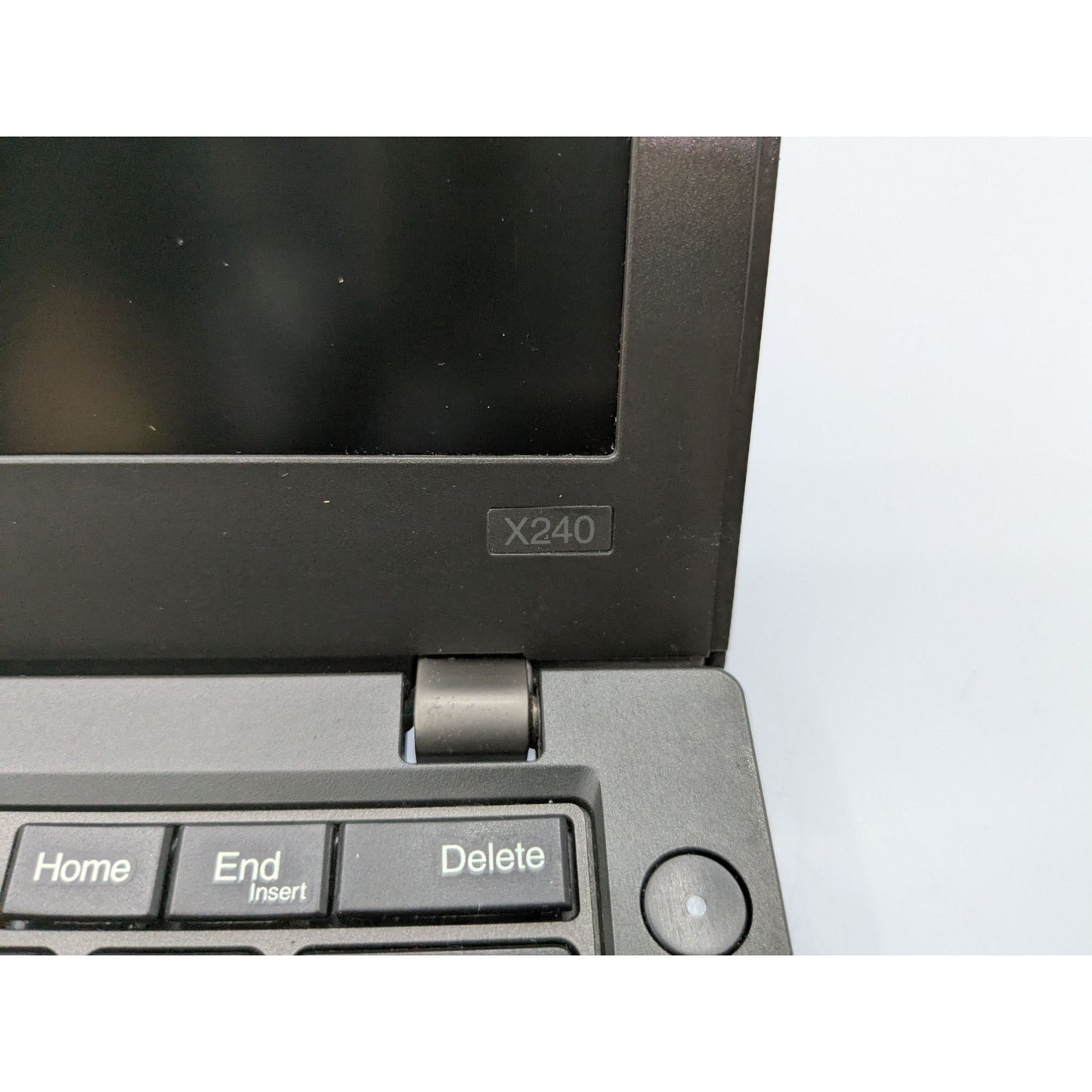 Lenovo ThinkPad X240 12.5" Screen Intel i5-4300U 1.9 GHz Processor 4GB RAM Laptop