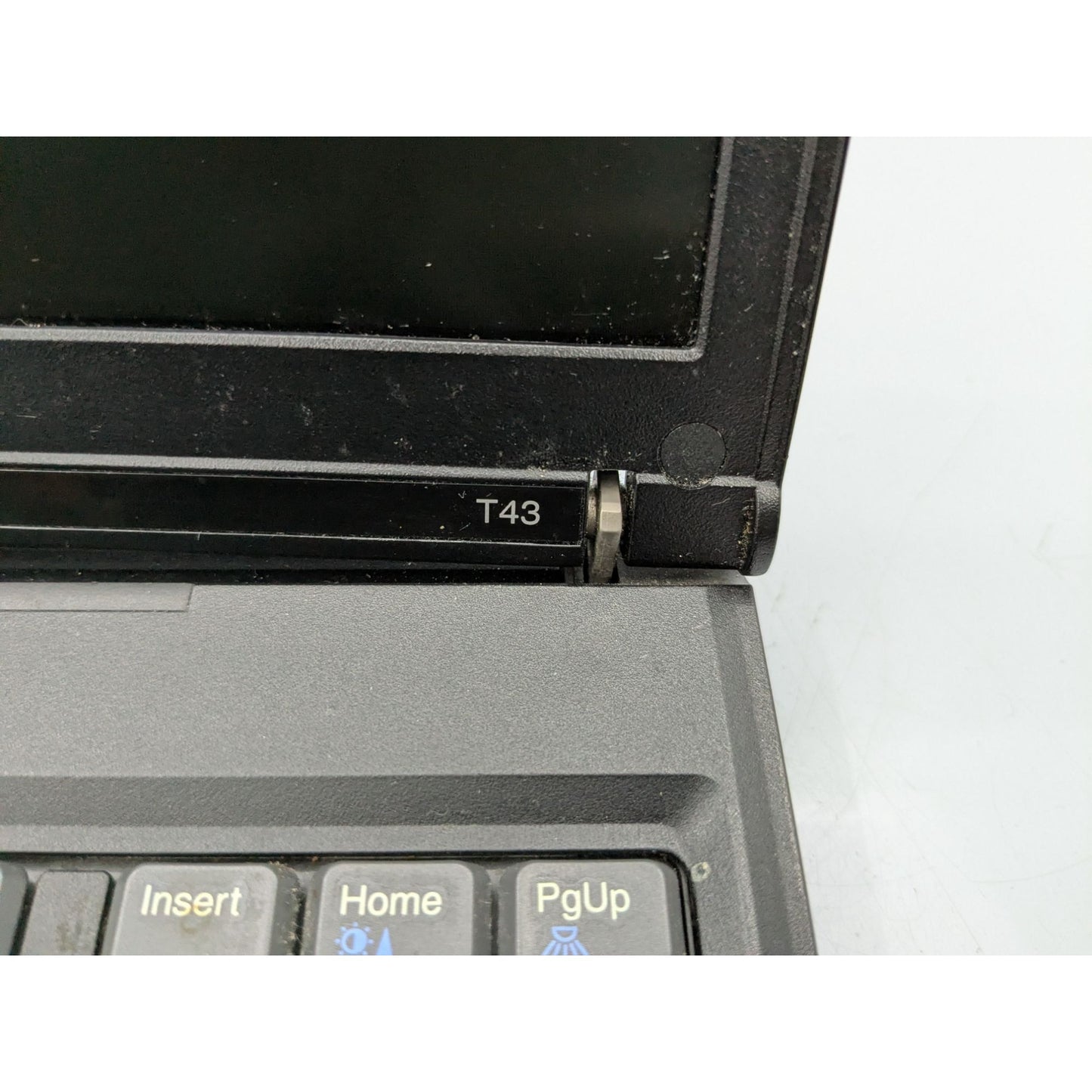IBM ThinkPad T43 14" Display Intel Pentium M 730 1.60 GHz 256MB RAM Black Laptop
