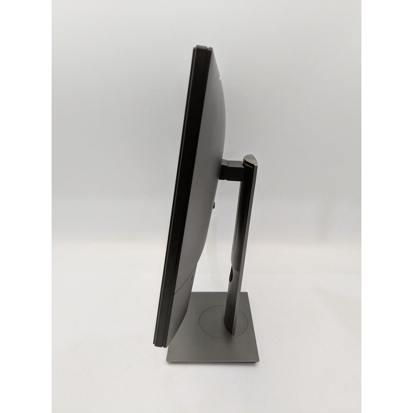 Dell 22-Inch LED Monitor P2217 With Stand & Cables