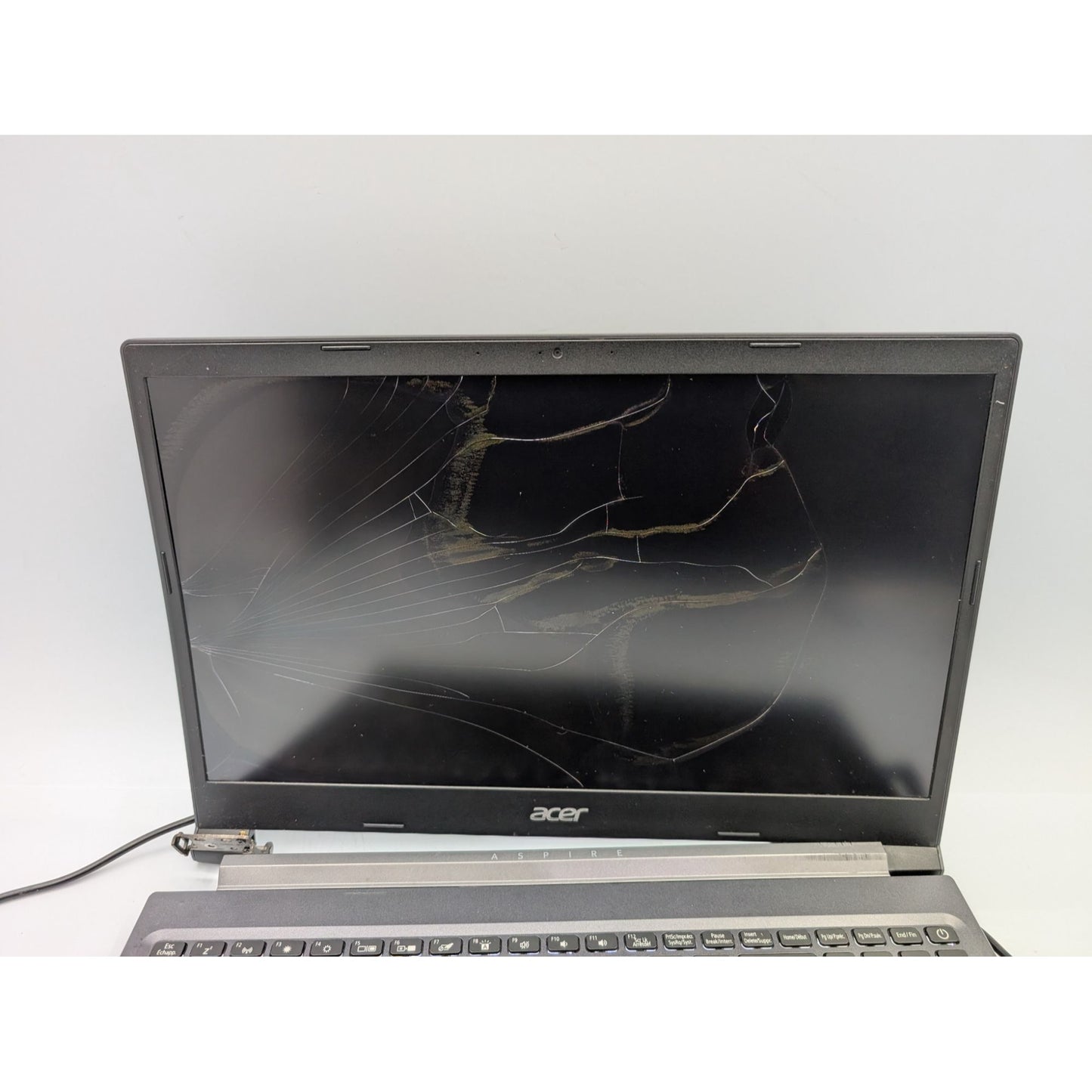 Acer Aspire 7 A715-75G-71RD 15.6" Display Intel Core i7-10750H 2.6 GHz Laptop