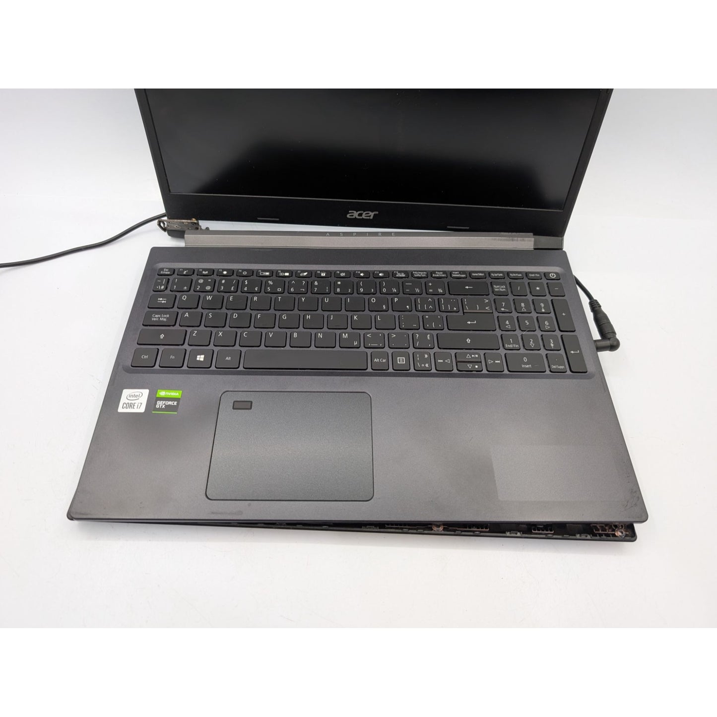 Acer Aspire 7 A715-75G-71RD 15.6" Display Intel Core i7-10750H 2.6 GHz Laptop