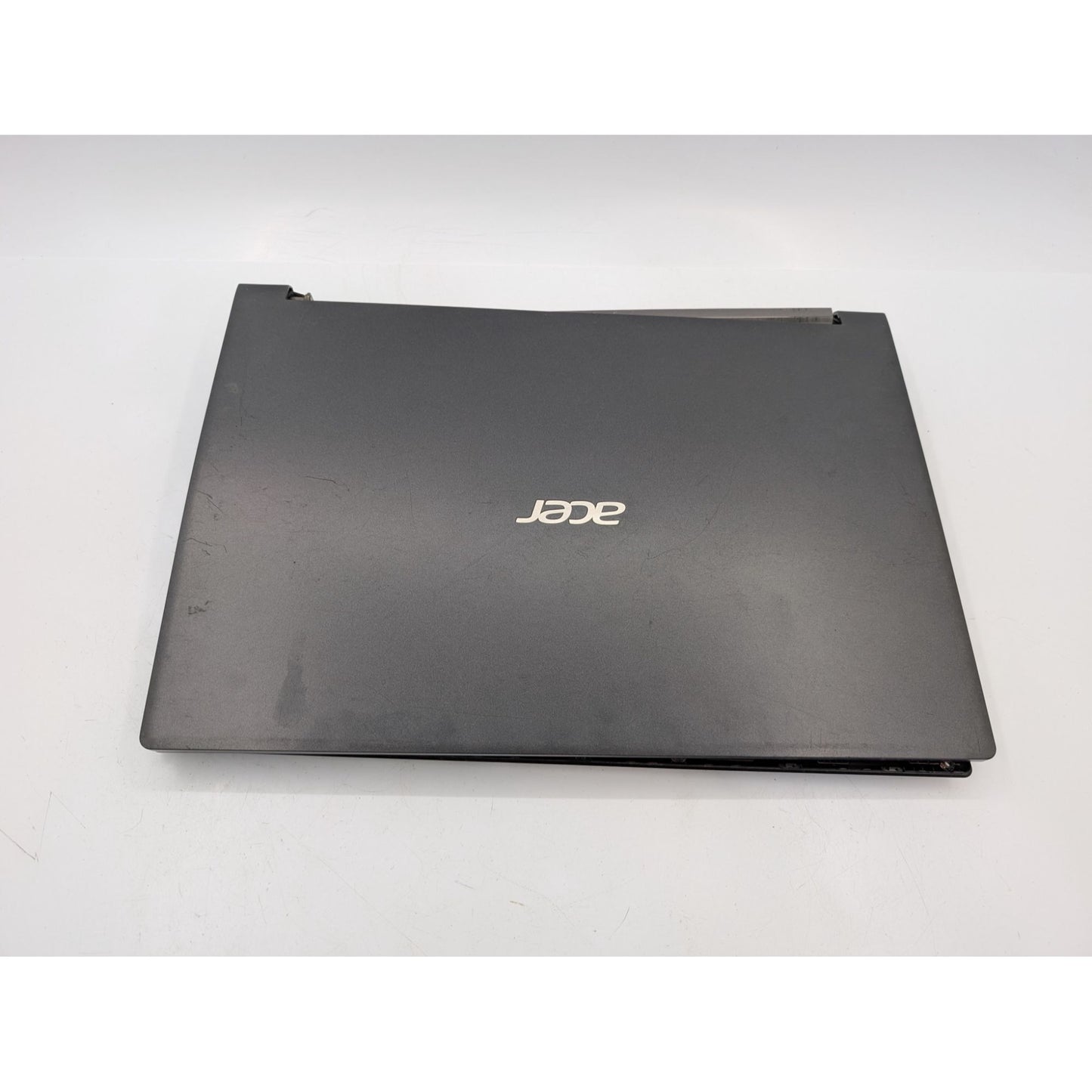 Acer Aspire 7 A715-75G-71RD 15.6" Display Intel Core i7-10750H 2.6 GHz Laptop