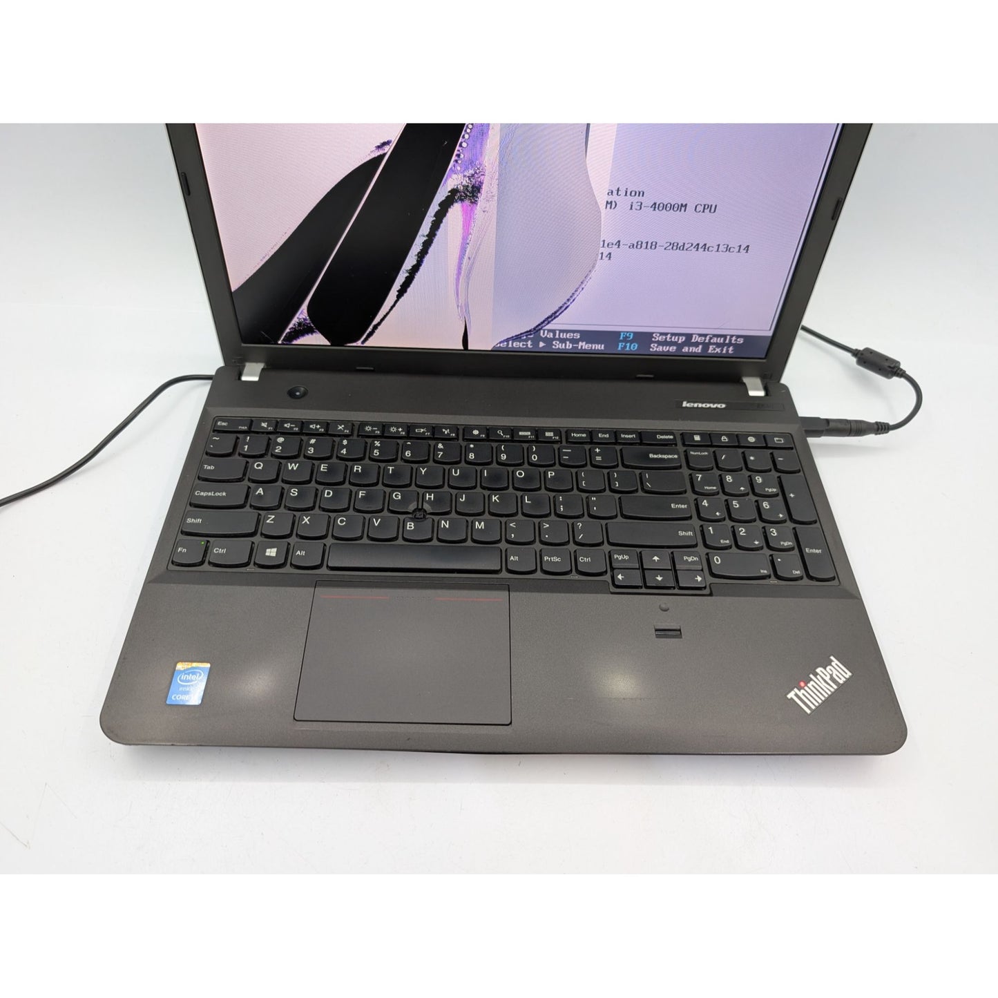 Lenovo ThinkPad E540 15.6" Display Intel Core i3-4000M 2.40GHz 4GB RAM Laptop