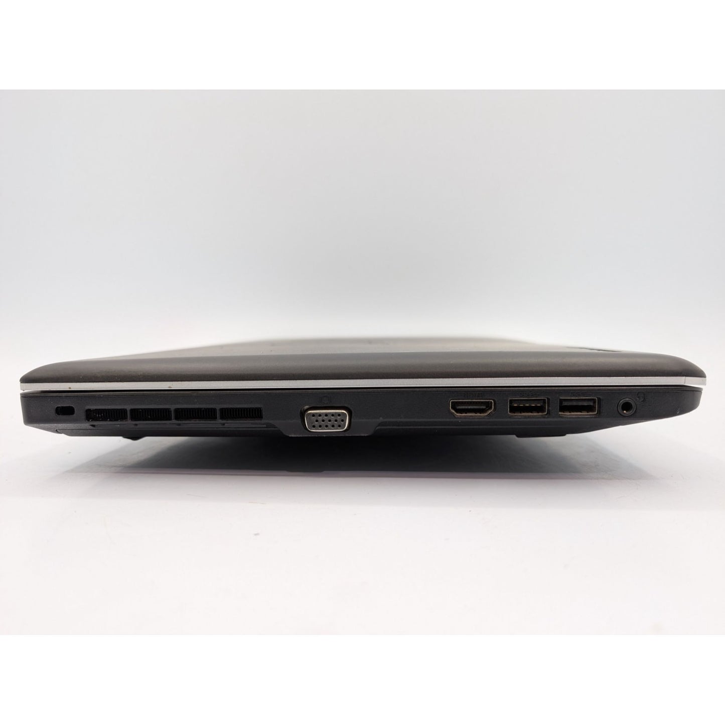 Lenovo ThinkPad E540 15.6" Display Intel Core i3-4000M 2.40GHz 4GB RAM Laptop