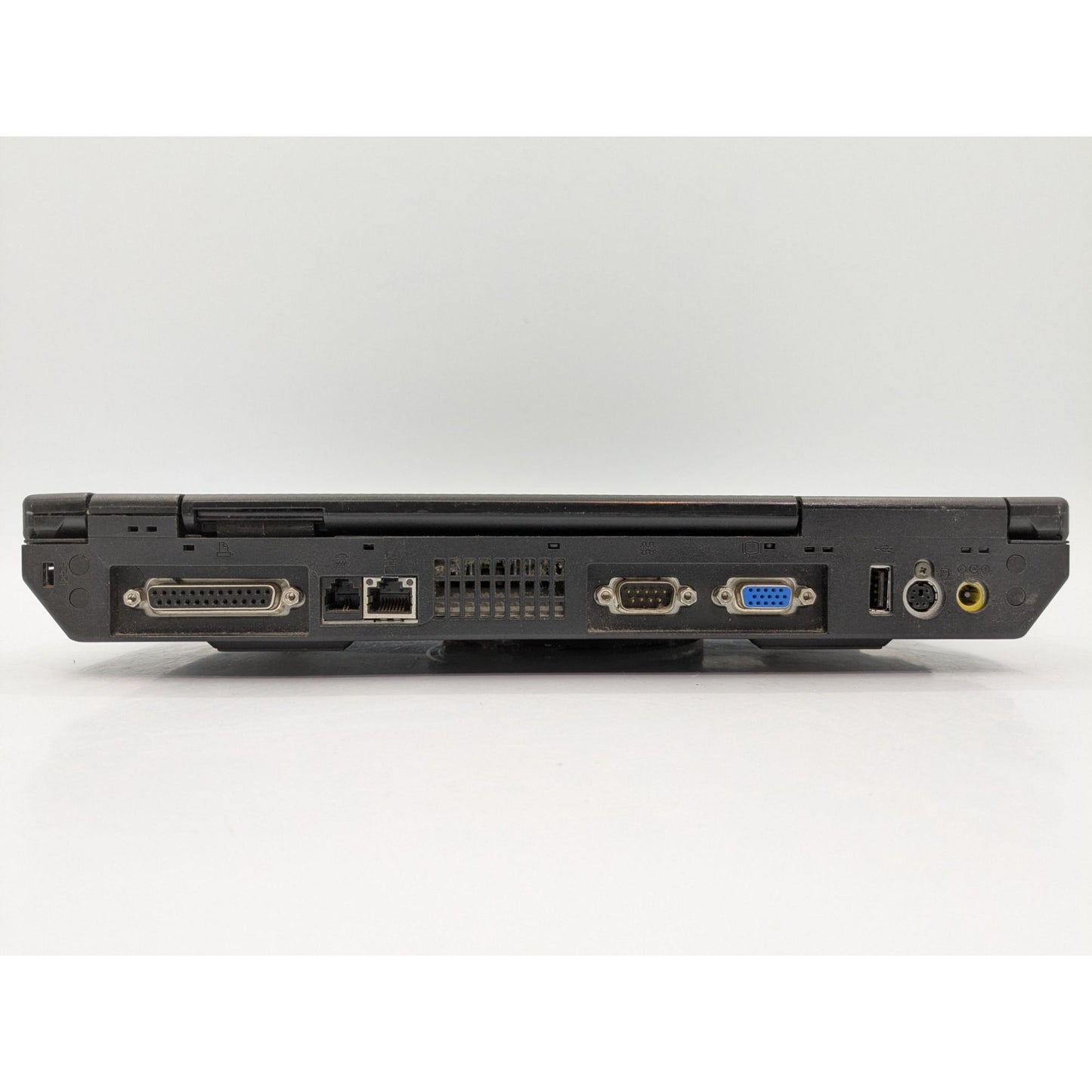 IBM ThinkPad A21m 14" Intel Pentium III 0.80GHz 256MB RAM Black Laptop