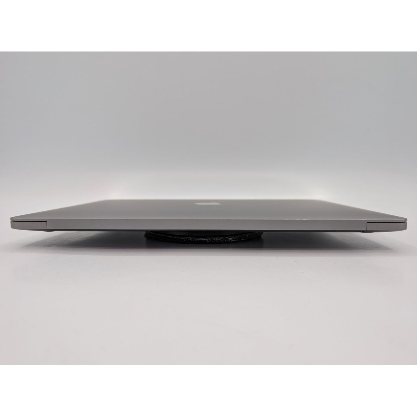 2020 Apple MacBook Pro A2251 Intel Core i7-1068NG7 13" Screen 32GB RAM 512GB SSD