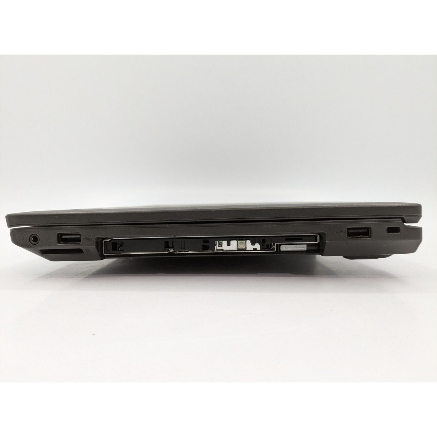 Lenovo ThinkPad L440 14" Display Intel Core i5-4200M 2.50GHz Processor 4GB RAM
