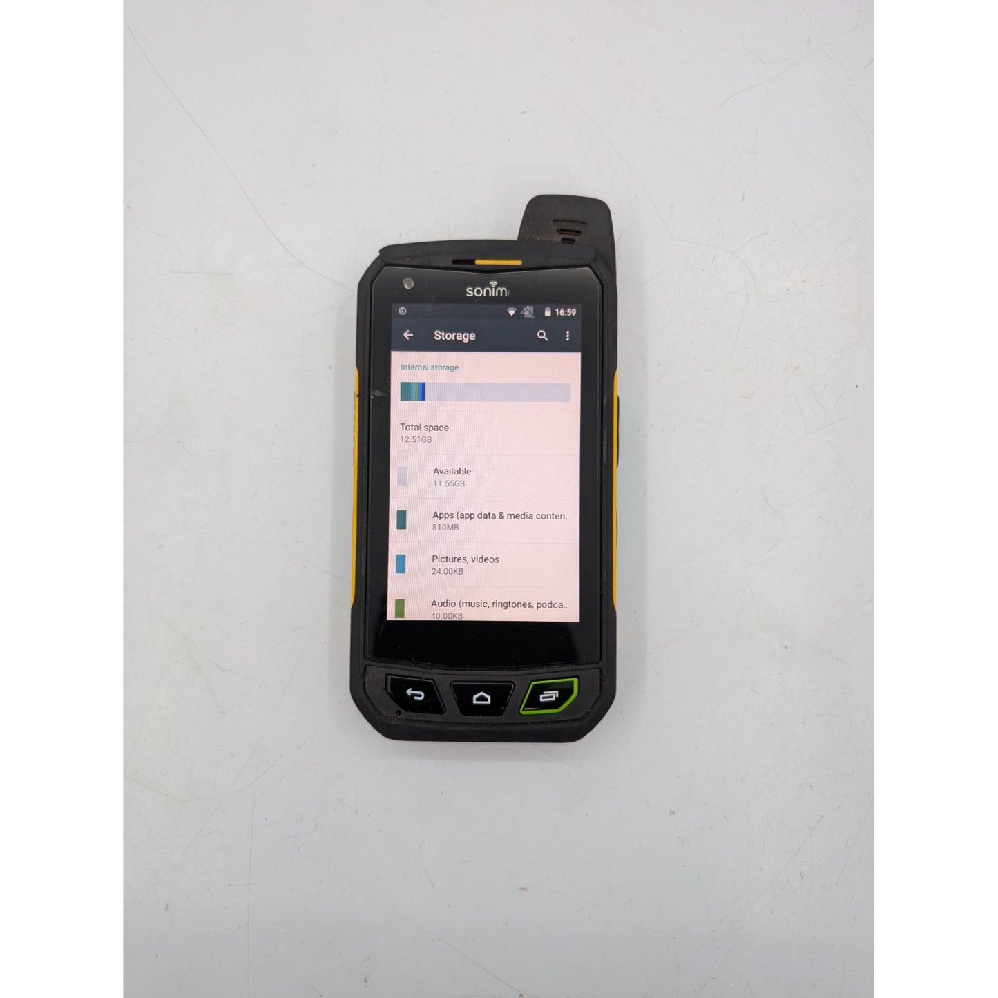 Sonim XP7700 Smartphone Wi-Fi 4" Touchscreen Qualcomm MSM8926 Android 5 1GB+16GB