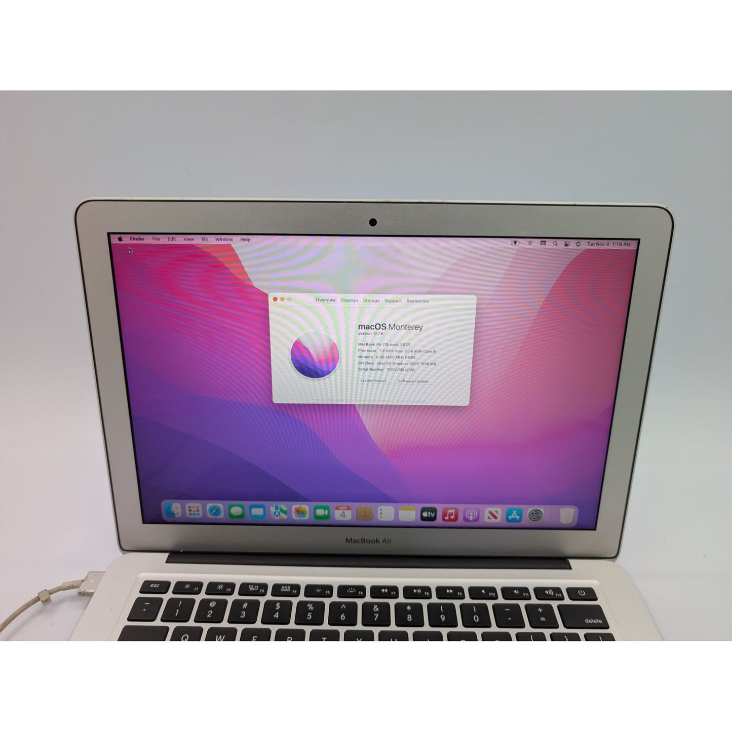 2017 Apple MacBook Air A1466 13" Intel Core i5-5350U 1.8GHz 8GB RAM 256GB SSD