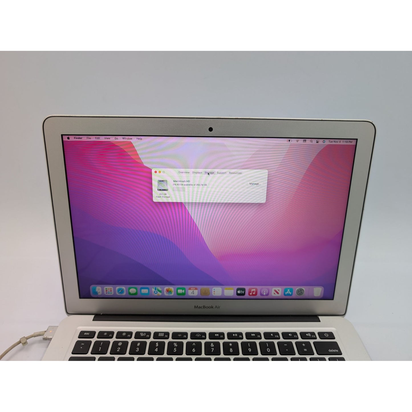 2017 Apple MacBook Air A1466 13" Intel Core i5-5350U 1.8GHz 8GB RAM 256GB SSD