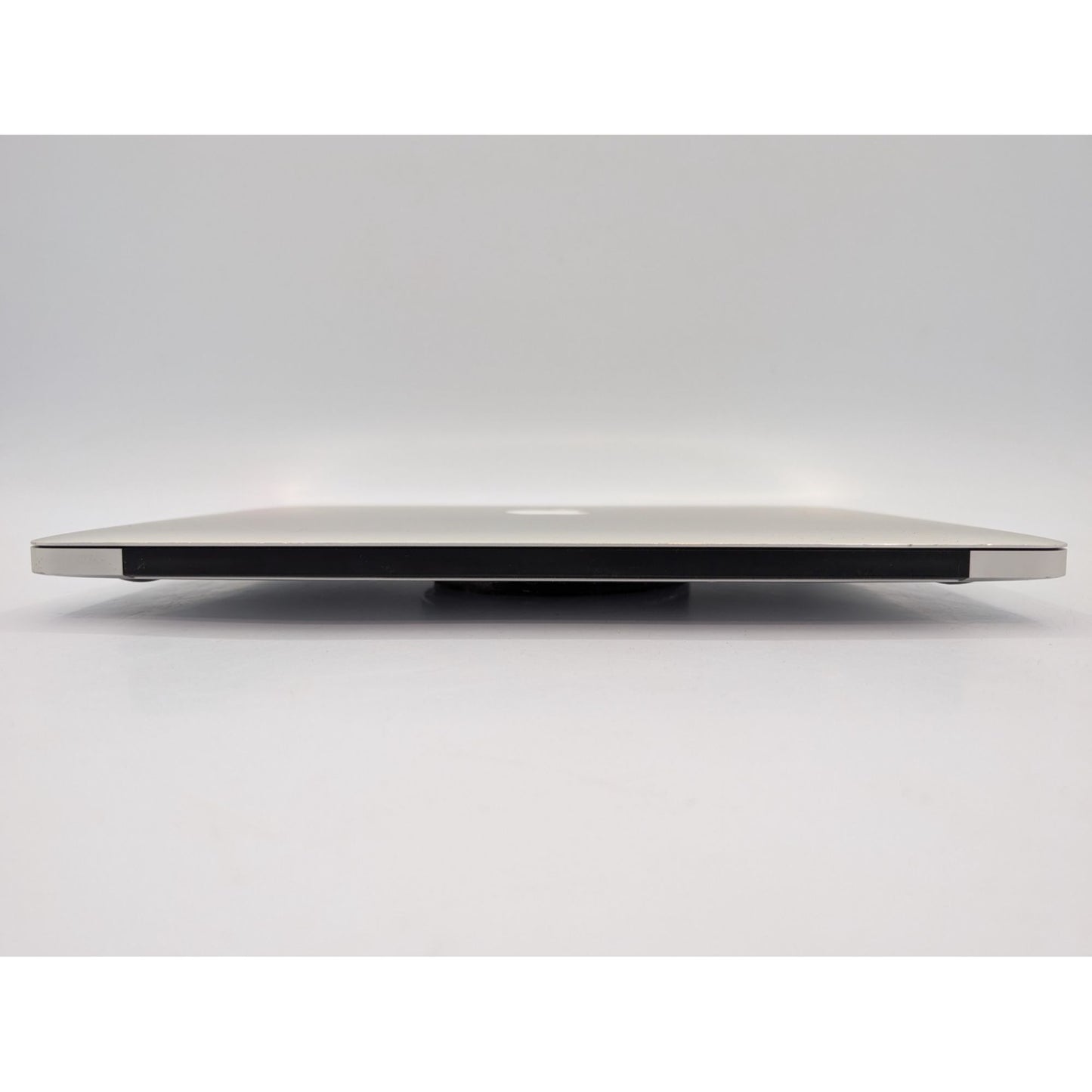 2017 Apple MacBook Air A1466 13" Intel Core i5-5350U 1.8GHz 8GB RAM 256GB SSD