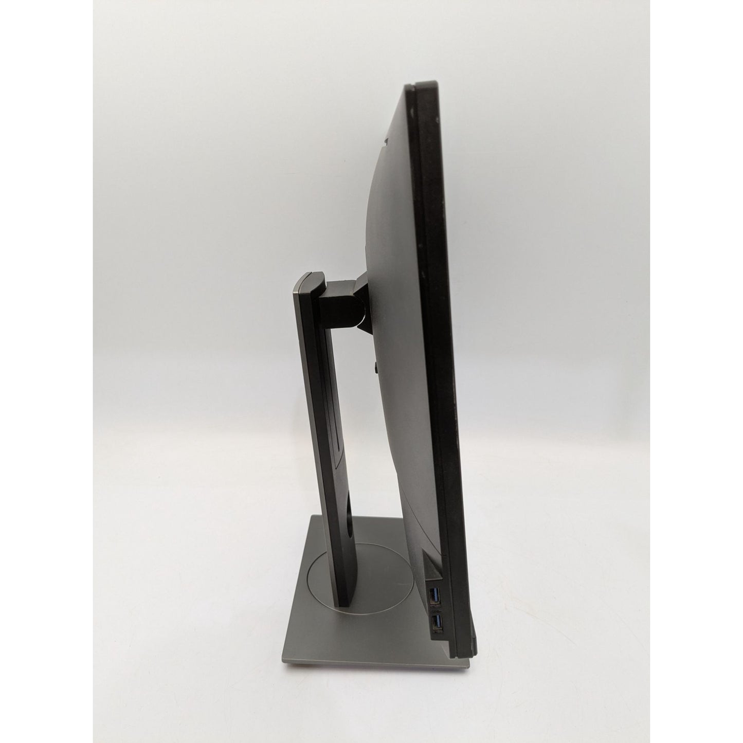 Dell P2417Hb 24" Full HD LED Monitor With Adjustable Stand