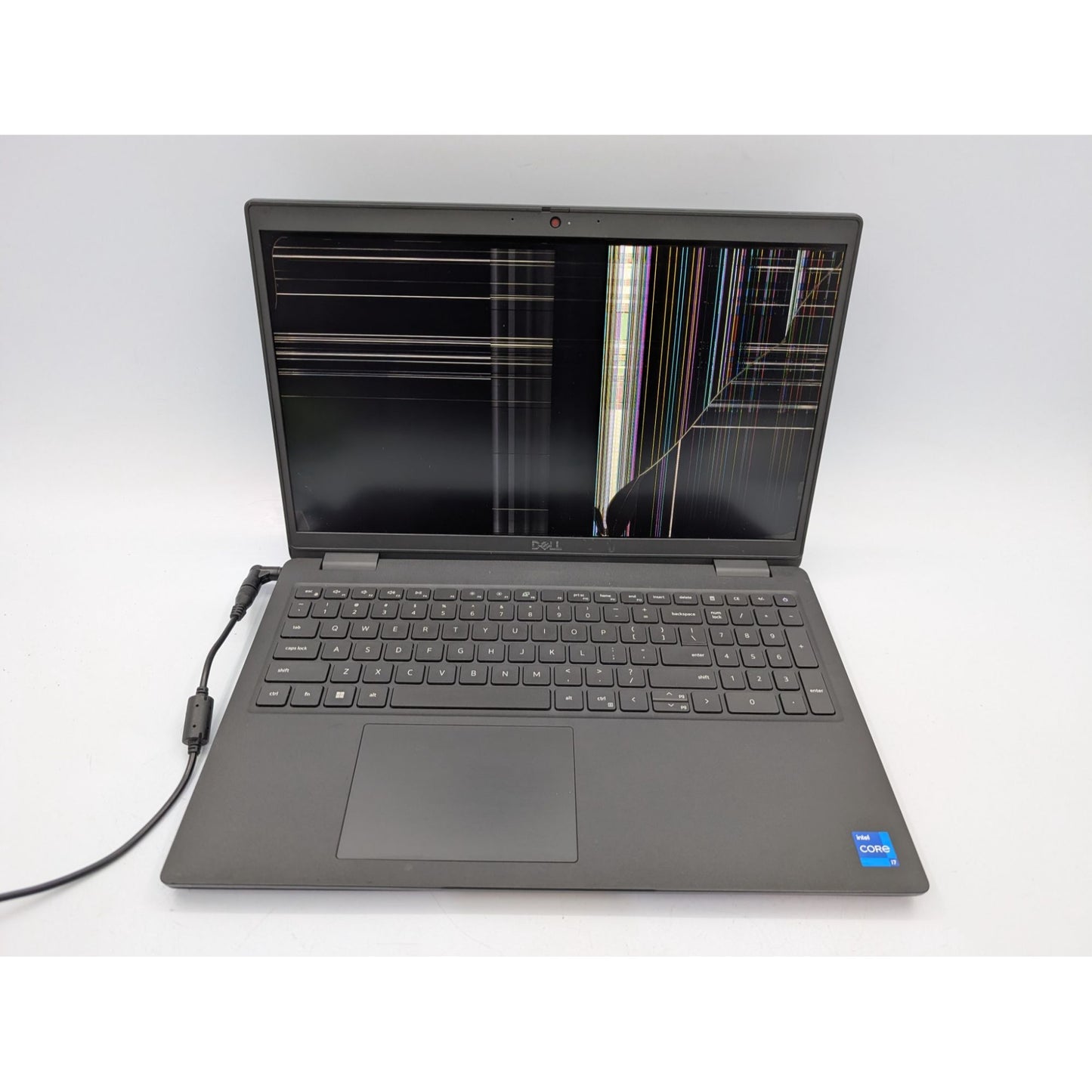 Dell Latitude 3520 Intel Core i7-1165G7 15.6" Screen Black 2.80 GHz Laptop