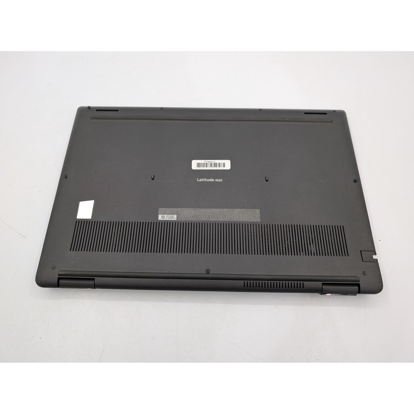 Dell Latitude 3520 Intel Core i7-1165G7 15.6" Screen Black 2.80 GHz Laptop