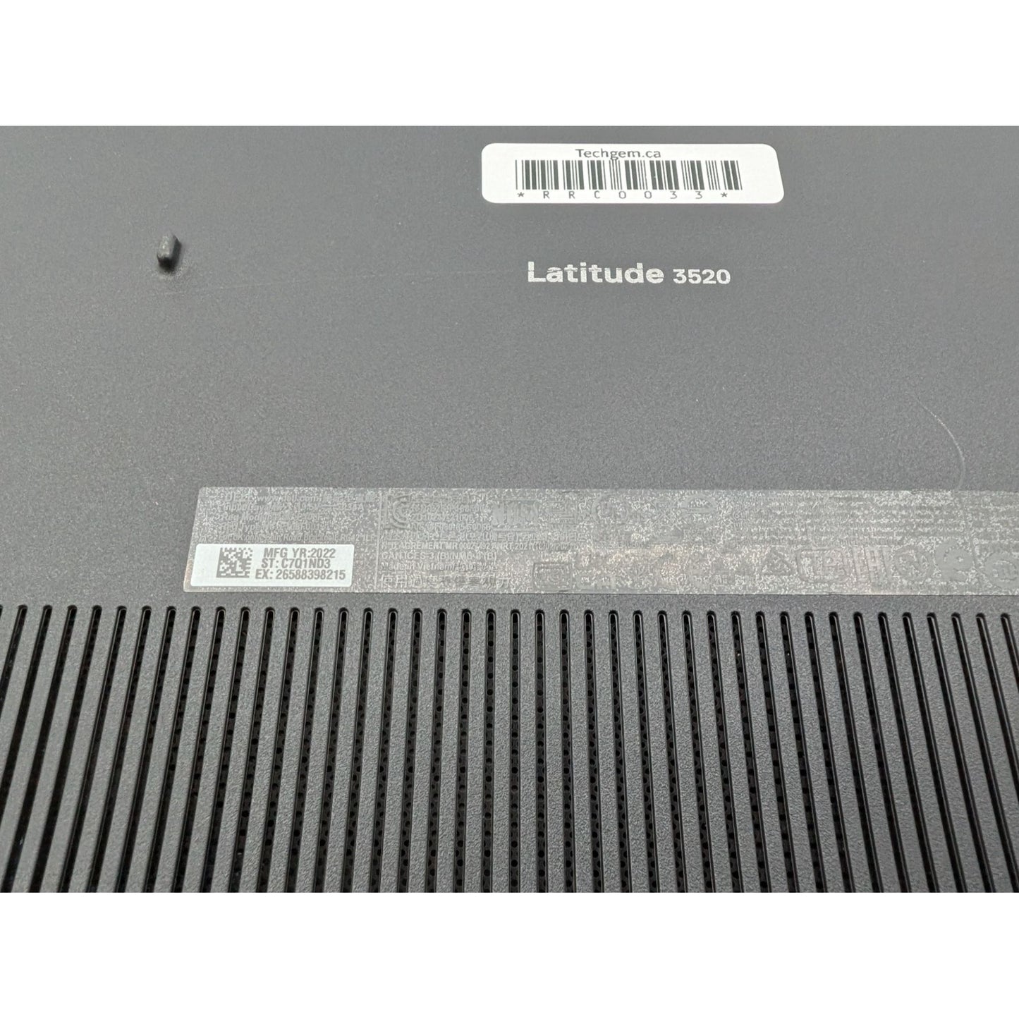 Dell Latitude 3520 Intel Core i7-1165G7 15.6" Screen Black 2.80 GHz Laptop