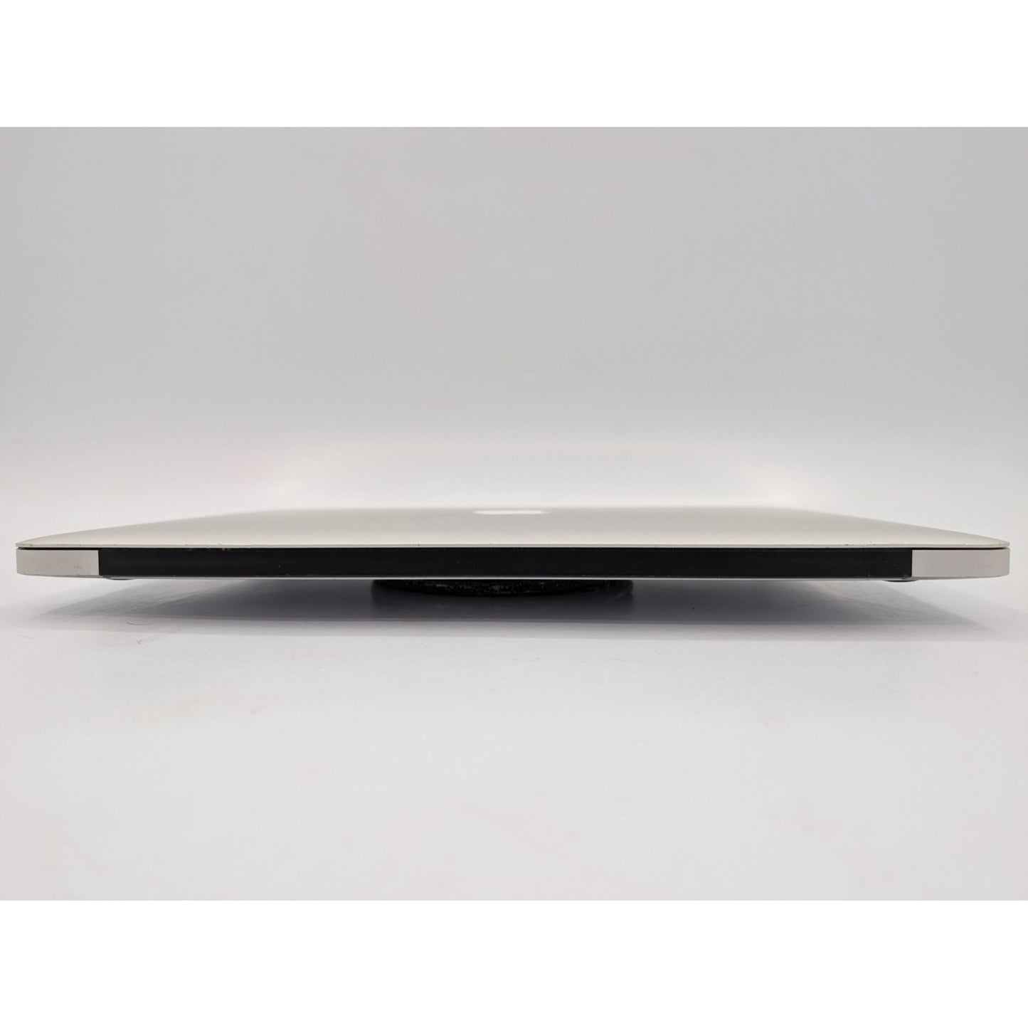 2015 Apple MacBook Air A1466 13" Intel i5-5250U 4GB RAM 128GB SSD MacOS Monterey