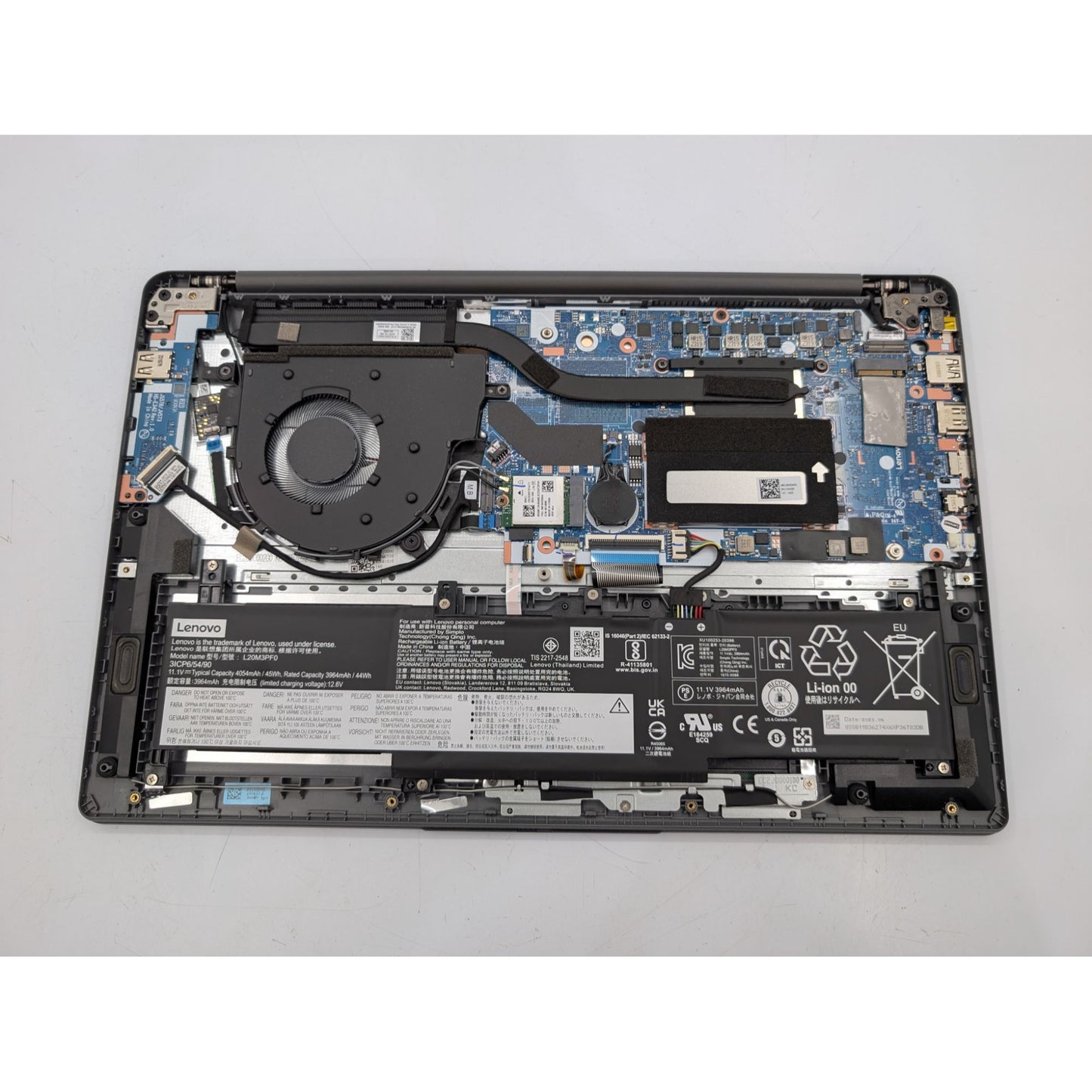 Lenovo IdeaPad 3 15IAU7 Intel Core i3-1215U 15.6" Display 0.90 GHz Processor