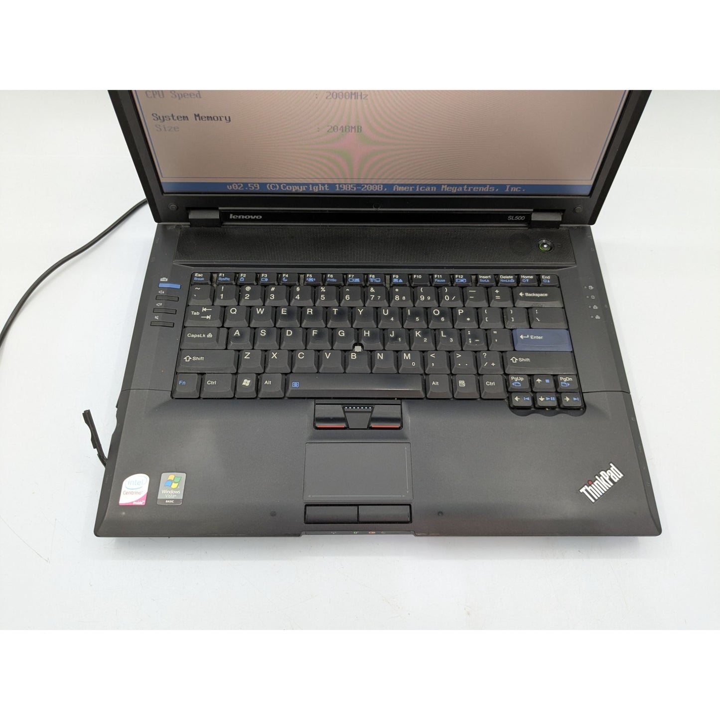 Lenovo ThinkPad SL500 15.4" Display Intel Core 2 Duo T5870 2.00 GHz 2GB RAM