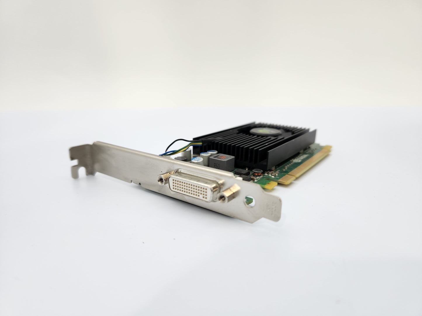 Dell NVIDIA NVS 315 1GB PCIe DMS-59 DDR3 Video Graphics Card MD7CH 0MD7CH